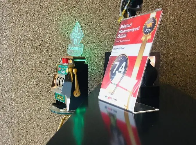 Ξενοδοχείο Plaza Σμύρνη